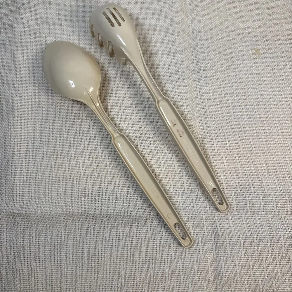 Vintage Ecko Plastic Serving Spoon & Cooking Slotted Spaghetti Spoon Almond